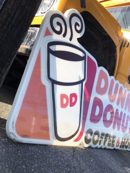 画像9: 【店舗引き取り限定】 Original Vintage Dunkin' Donuts Advertising Store Display COFFEE & MORE Sign (A019) (9)