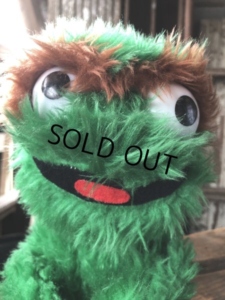 画像9: 70s Vintage Knickerbocker Sesame Street Oscar Plush Doll 43cm (A023) (9)