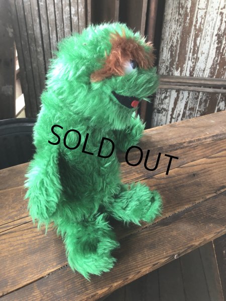 画像5: 70s Vintage Knickerbocker Sesame Street Oscar Plush Doll 43cm (A023) (5)