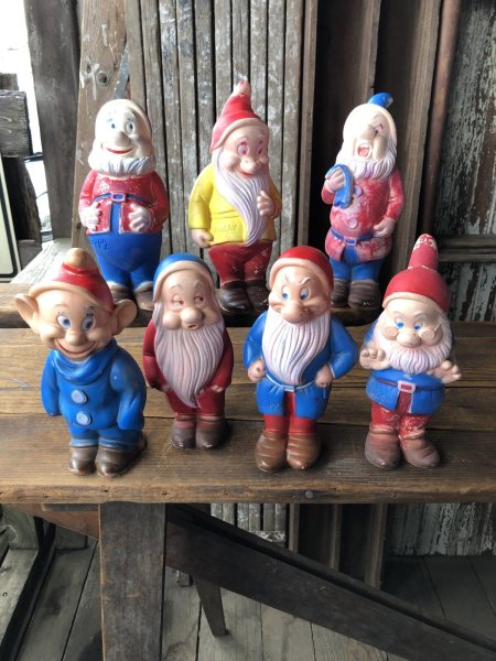 画像1: 50s Vintage Deluxe reading Corp Disney SNOW WHITE Seven Dwarfs Vinyl Dolls (A035) (1)