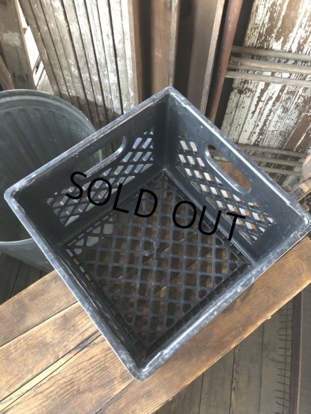画像7: Vintage USA  DAIRY FOODS Heavy Duty Plastic Milk Crate Prairie farms (H)  (7)