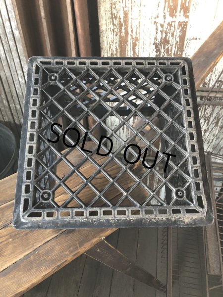 画像8: Vintage USA  DAIRY FOODS Heavy Duty Plastic Milk Crate CRYSTAL (K)  (8)