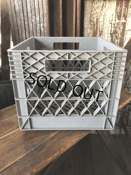 画像4: Vintage USA  DAIRY FOODS Heavy Duty Plastic Milk Crate FOSTER FARMS (P)  (4)