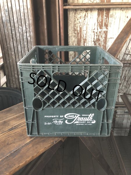 画像1: Vintage USA  DAIRY FOODS Heavy Duty Plastic Milk Crate LOUIS Trauth Dairy Inc. (Q)  (1)