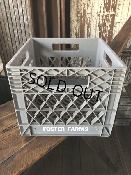 画像1: Vintage USA  DAIRY FOODS Heavy Duty Plastic Milk Crate FOSTER FARMS (P)  (1)