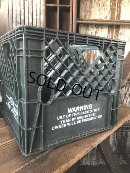 画像5: Vintage USA  DAIRY FOODS Heavy Duty Plastic Milk Crate LOUIS Trauth Dairy Inc. (Q)  (5)