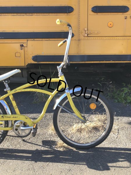 画像16:  【店舗引き取り限定】Vintage Schwinn Bicycle Stingray Junior Yellow 20" (A069) (16)