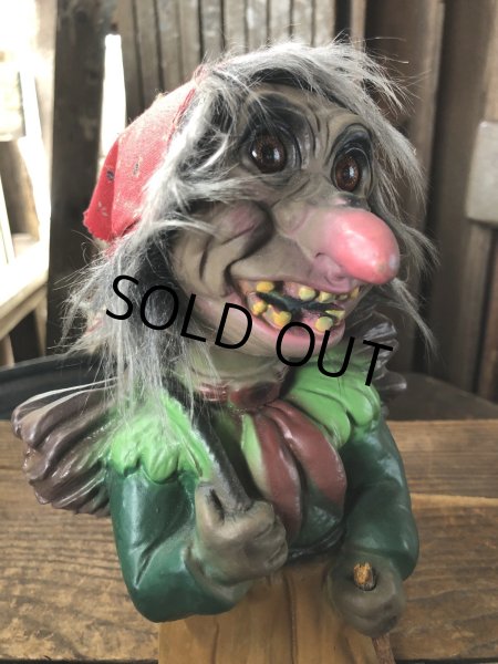 画像8: 60s Vintage Heico Troll Carrying Firewood Nodder Bobble Head (A075) (8)