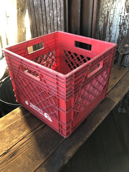画像2: Vintage USA  DAIRY FOODS Heavy Duty Plastic Milk Crate SMITH'S (C)  (2)