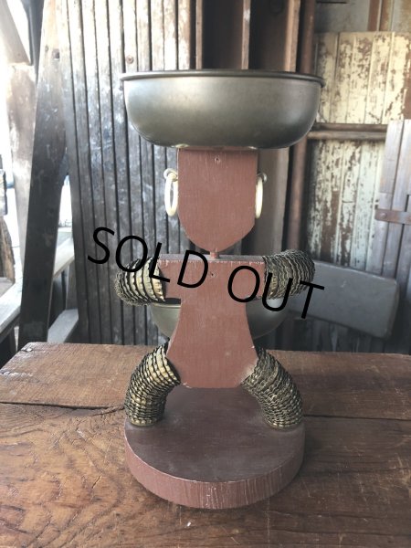 画像4: 50s Vintage Bottle Cap Man Figurine Mid Century Folk Art (A090)  (4)