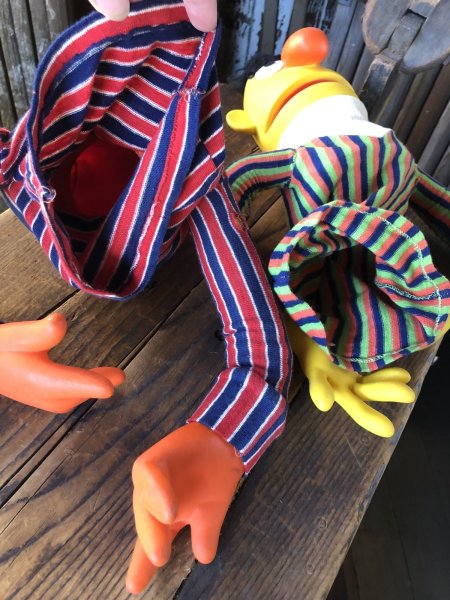 画像14: 70s Vintage Sesame Street Hand Puppet Doll Ernie Bert Large Version (A106)  (14)