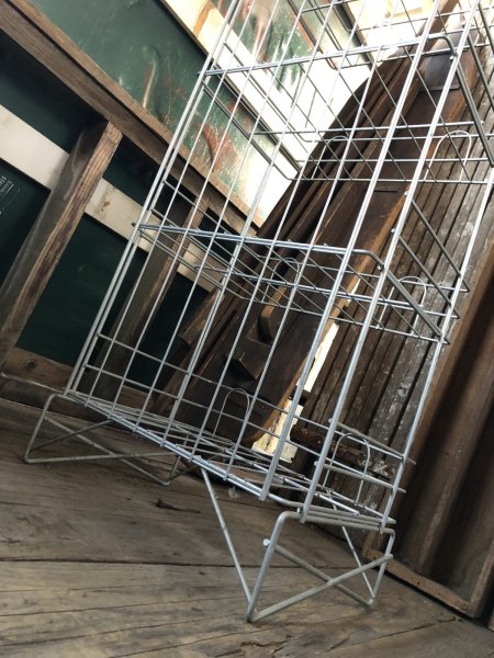 画像17: 40s Vintage Metal Wire Store Display Shelf Stand Rack (A107)  (17)