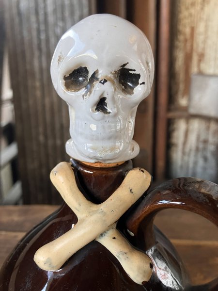 画像16: 50s Vintage SKULL " LAY OFF " Poison Decanter Bottle (A122) (16)