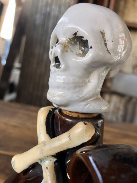 画像15: 50s Vintage SKULL " LAY OFF " Poison Decanter Bottle (A122) (15)