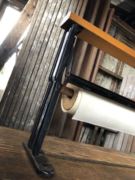 画像5: Vintage General Store Counter Top Paper Roll Holder Cutter Dispenser (A123)  (5)