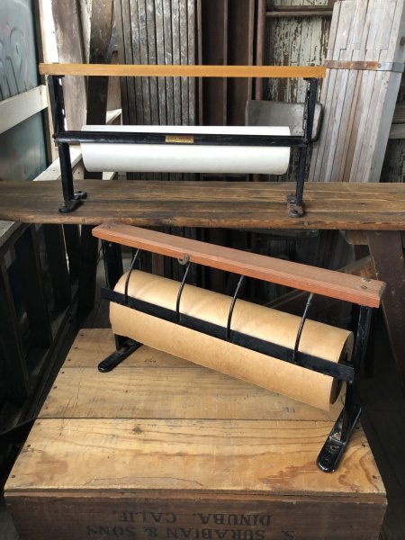 画像19: Vintage General Store Counter Top Paper Roll Holder Cutter Dispenser (A123)  (19)