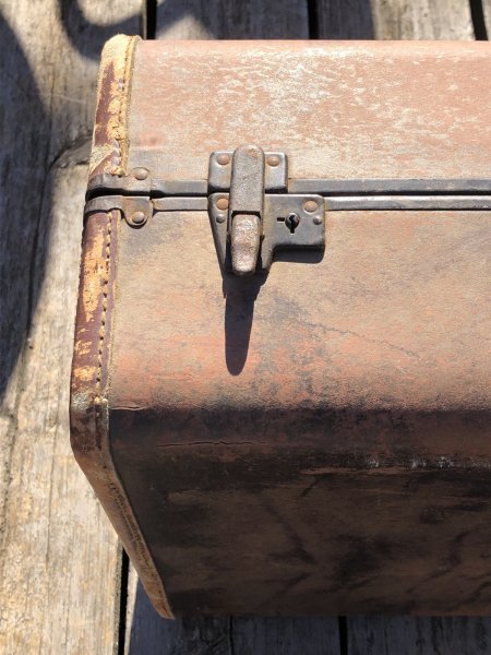 画像21: Vintage WW2 US NAVAL AVIATION Samsonite Military Suitcase Trunk (A129)  (21)