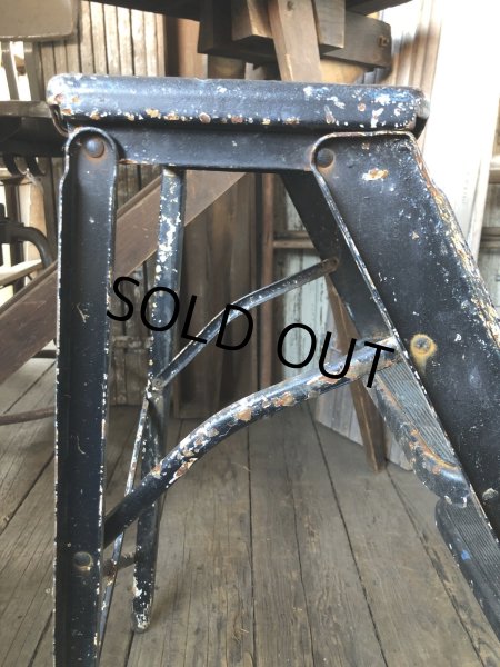 画像12: Vintage Metal Step Ladder (A133) (12)