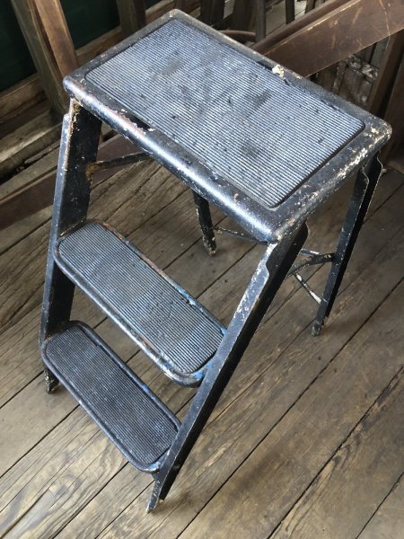 画像9: Vintage Metal Step Ladder (A133) (9)