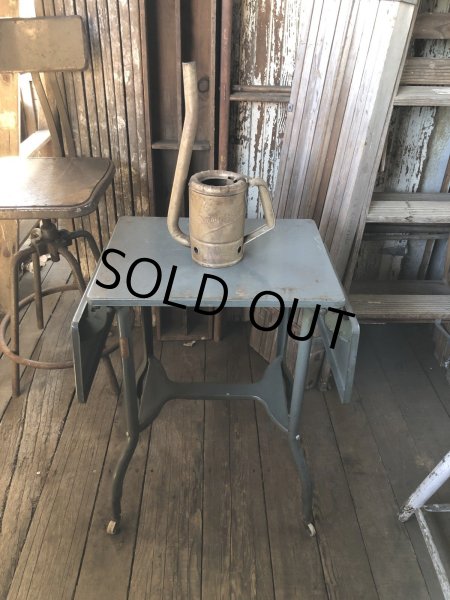 画像13: Vintage U.S.A Industrial Typewriter Tables on Casters (A134) (13)