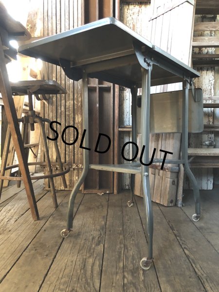 画像4: Vintage U.S.A Industrial Typewriter Tables on Casters (A134) (4)