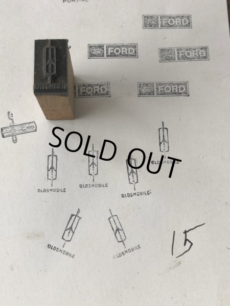 画像1: Vintage letterpress Printing Block OLDS MOBILE 15 (A171)  (1)