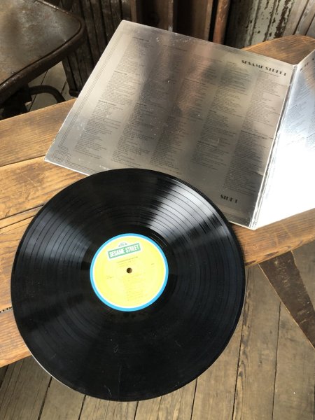 画像7: 70s Vintage LP Sesame Street 10TH ANNIVERSARY ALBUM (A204)  (7)