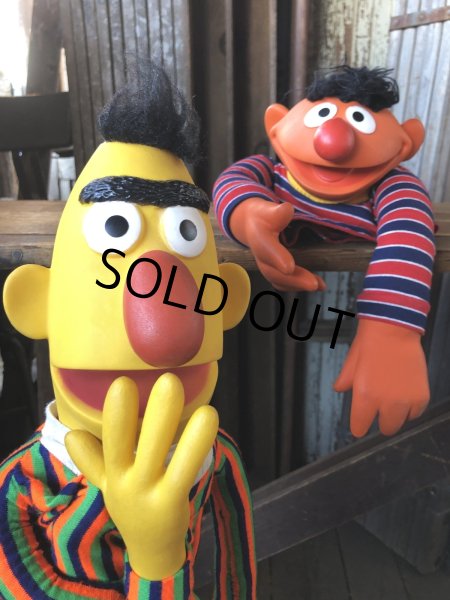 画像10: 70s Vintage Sesame Street Ernie and Bert Hand Puppet Doll SET (A209) (10)