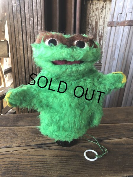 画像1: 70s Vintage Sesame Street Oscar The Grouch Hand Puppet Doll (A206) (1)