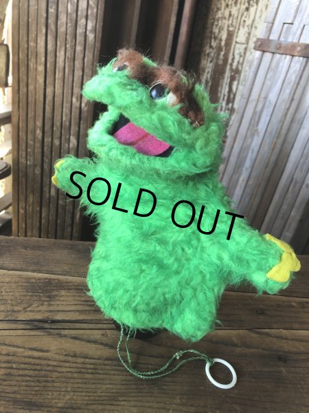 画像2: 70s Vintage Sesame Street Oscar The Grouch Hand Puppet Doll (A206) (2)