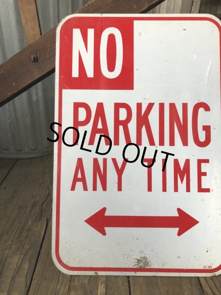 画像4: Vintage Road Sign NO PARKING ANY TIME (A217) (4)