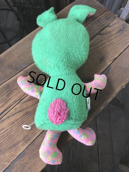 画像12: 60s Vintage Rascal Rabbit Pull String Plush Doll by Mattel (A223) (12)