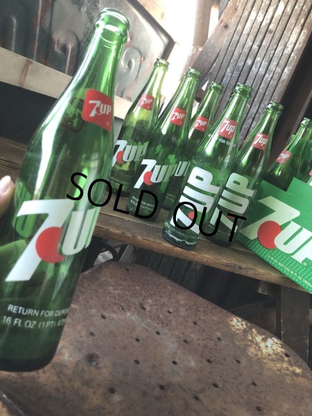 画像8: 70s Vintage 7UP Soda Green Glass Bottle 16FL OZ (A230)  (8)