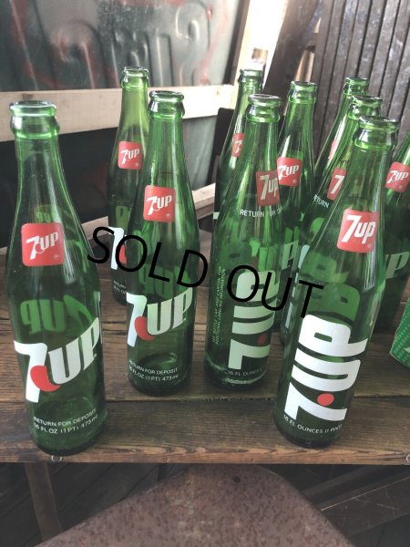 画像11: 70s Vintage 7UP Soda Green Glass Bottle 16FL OZ (A233)  (11)