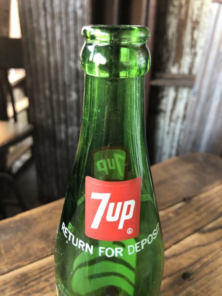 画像5: 70s Vintage 7UP Soda Green Glass Bottle 16FL OZ (A233)  (5)