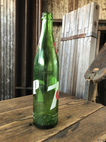 画像4: 70s Vintage 7UP Soda Green Glass Bottle 16FL OZ (A231)  (4)