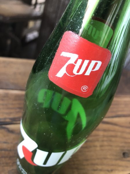 画像5: 70s Vintage 7UP Soda Green Glass Bottle 16FL OZ (A230)  (5)