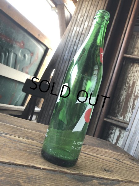 画像2: 70s Vintage 7UP Soda Green Glass Bottle 16FL OZ (A230)  (2)
