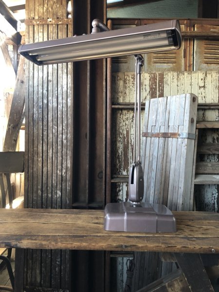 画像1: Vintage Dazor Floating Fixture Drafting Industrial Work Lamp (A288) (1)