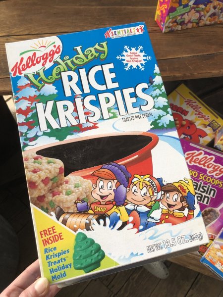画像1: 00s Vintage Kellogg's Cereal Box RICE KRISPIES Holiday (A305) (1)