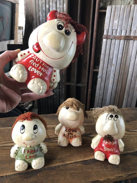 画像12: 70s Vintage Russ Berrie Wilbur Family Wilbur and Friends Ceramic Bank CAUTION Red Hot Lover (A312) (12)