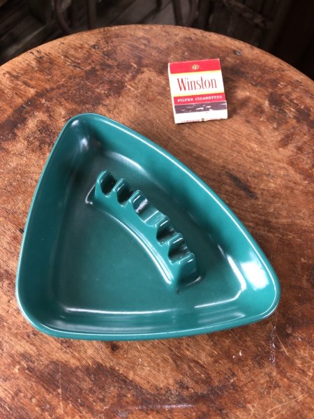画像1: Vintage MCM Melamine Ashtray Triangle (A346)  (1)