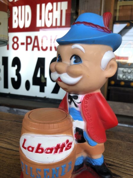 画像12: 70s Vintage LABATT'S PILSNER Beer Advertising Vinyl Doll (A364) (12)