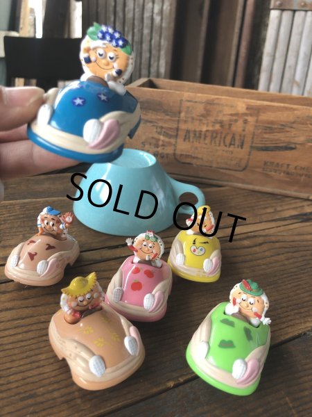 画像7: 90s Vintage IHOP Pancake Kids Meal Toy Pull-Back Car Bonnie Blueberry (A372) (7)