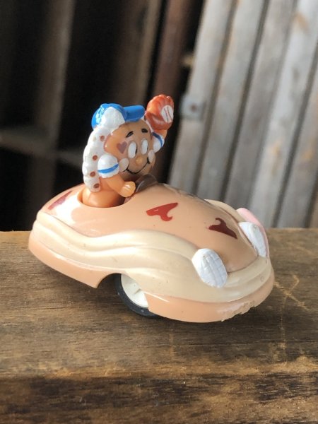 画像4: 90s Vintage IHOP Pancake Kids Meal Toy Pull-Back Car Chocolate Chip Charlie (A367) (4)