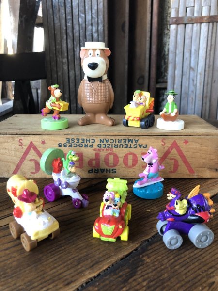 画像7: 90s Vintage Wendy's Hanna Barbera Meal Toy Summer Gliders Yogi Bear (A384) (7)
