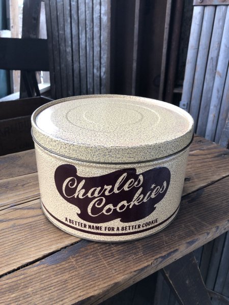 画像1: Vintage Charles Chips Advertising Cookie Tin Can (A394) (1)
