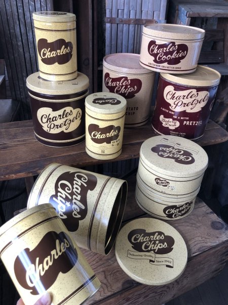 画像11: Charles Chips Advertising Tin Can (A398) (11)
