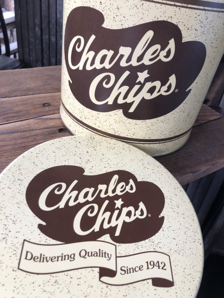画像5: Charles Chips Advertising Tin Can (A396) (5)