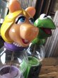 画像9: 00s The Muppet Show Kermit the Frog and Miss Piggy Gumball Machines (A400) (9)